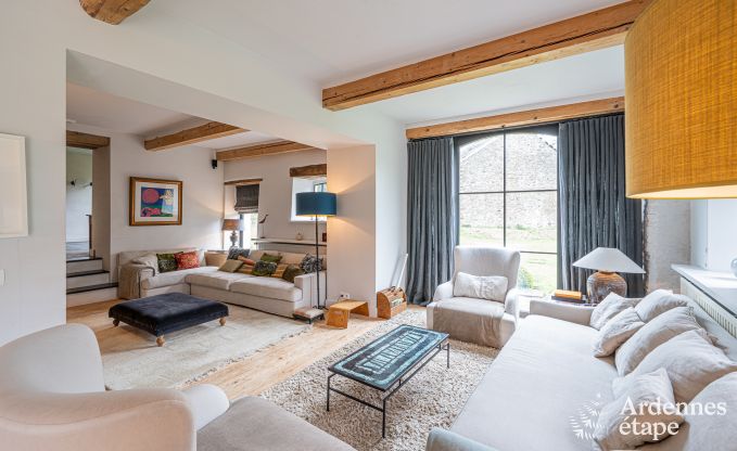 Charming and stylish little farmhouse for 14 people and 2 dogs in Manhay