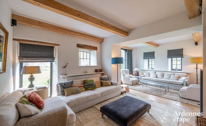 Charming and stylish little farmhouse for 14 people and 2 dogs in Manhay