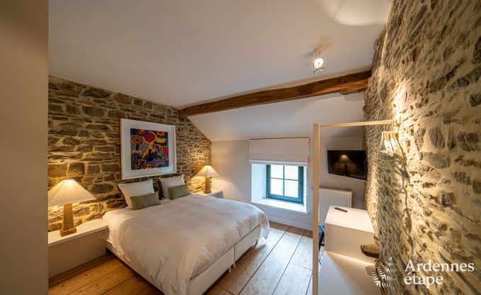 Charming and stylish little farmhouse for 14 people and 2 dogs in Manhay