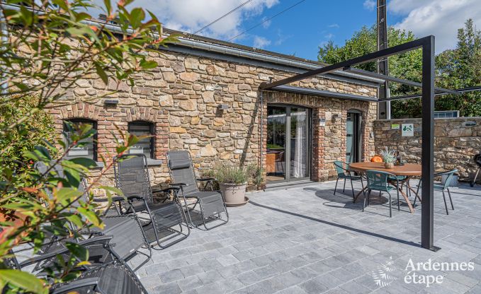 Family-friendly and modernly furnished holiday home Oster for 4 persons with private terrace and garden