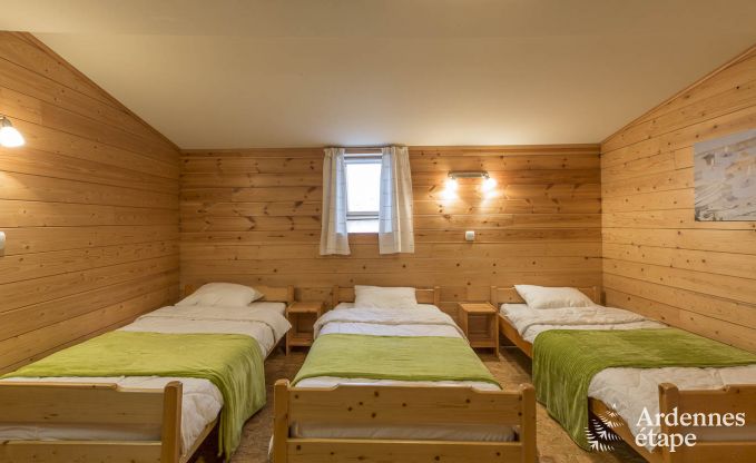 Comfortable holiday home for groups of 32 people in Manhay