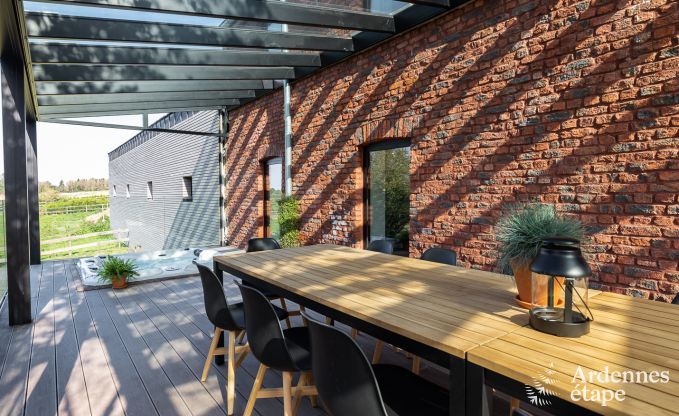 Holiday cottage in Marche-en-Famenne for 15 persons in the Ardennes