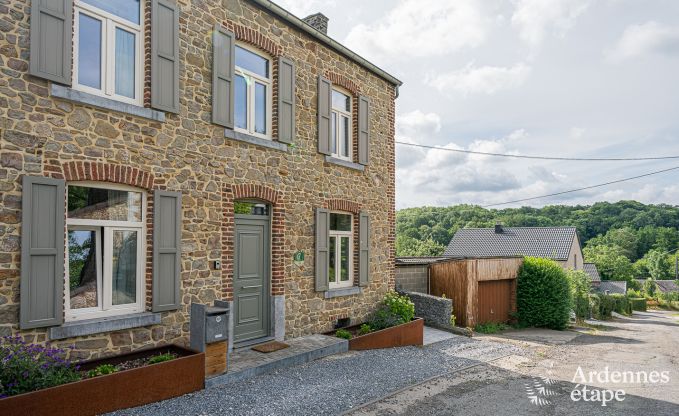 Holiday cottage in Marchin for 8 persons in the Ardennes