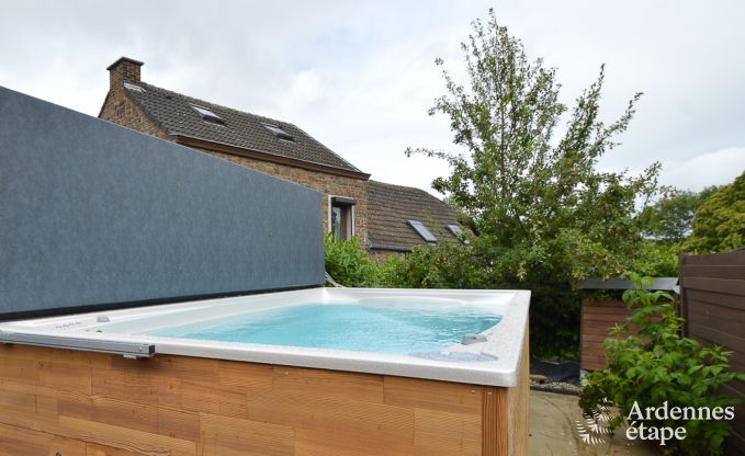 Holiday cottage in Marchin for 8 persons in the Ardennes