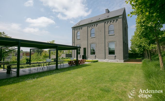 Luxury villa in the Ardennes for rent for 21 people. (Maredsous)