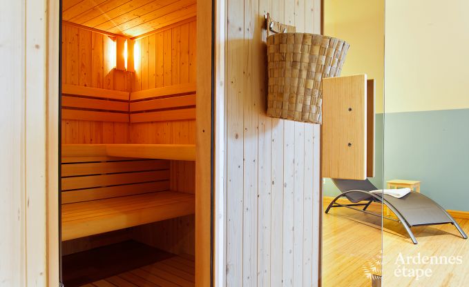 Luxury villa in Maredsous for 16 persons in the Ardennes