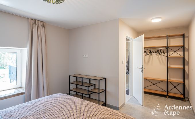 Wheelchair-accessible holiday home in Martelange for 9 people with private garden