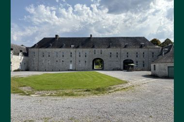 Castle in Modave for 46 persons in the Ardennes