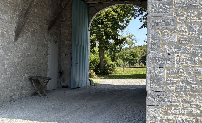 Castle in Modave for 46 persons in the Ardennes