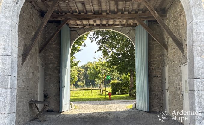 Castle in Modave for 46 persons in the Ardennes