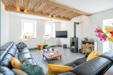 Holiday cottage in Moustier-en-Fagne (FR) for 14 persons in the Ardennes