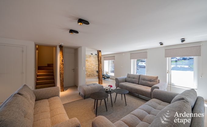 Luxurious villa in Nassogne with jacuzzi, 6 bedrooms and 6 bathrooms