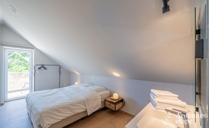 Luxurious villa in Nassogne with jacuzzi, 6 bedrooms and 6 bathrooms