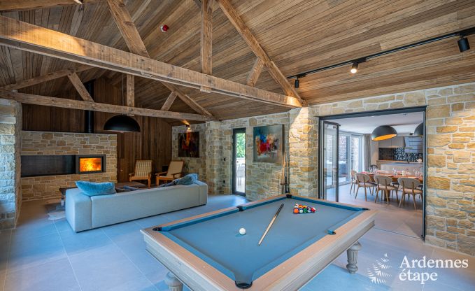 Luxurious villa in Nassogne with jacuzzi, 6 bedrooms and 6 bathrooms