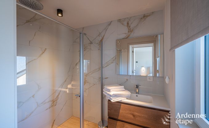 Luxurious villa in Nassogne with jacuzzi, 6 bedrooms and 6 bathrooms