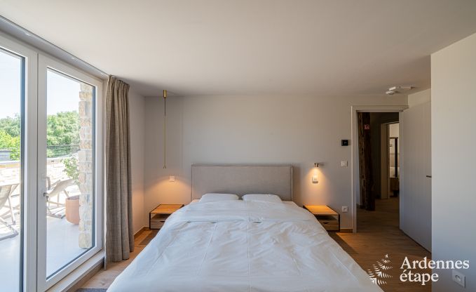 Luxurious villa in Nassogne with jacuzzi, 6 bedrooms and 6 bathrooms