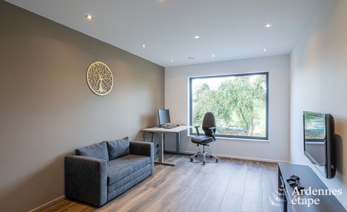 Luxury villa with indoor pool in Neufchteau for 8 people, perfect for families and couples