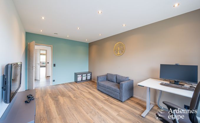 Luxury villa with indoor pool in Neufchteau for 8 people, perfect for families and couples