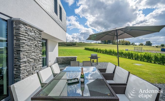 Luxury villa with indoor pool in Neufchteau for 8 people, perfect for families and couples