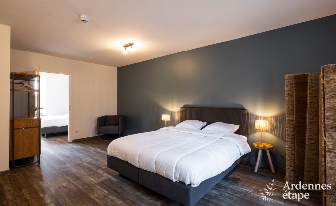 Luxury villa in Neufch�teau for 20 people with large wellness area