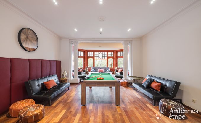 Luxury villa in Neufchâteau for 20 people with large wellness area