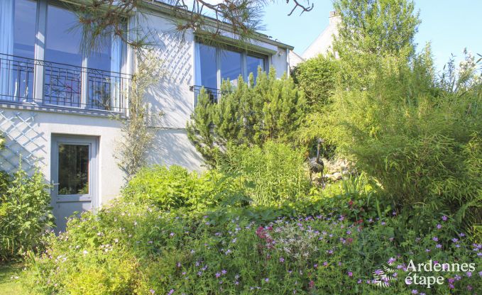 Luxurious holiday home for 13-15 people near Dinant