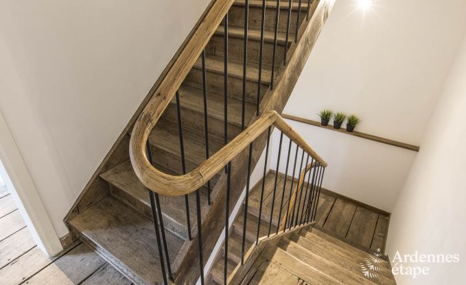 Wonderful holiday home in Onhaye with swimming pool, jacuzzi, sauna and games rooms for 14 people near Dinant