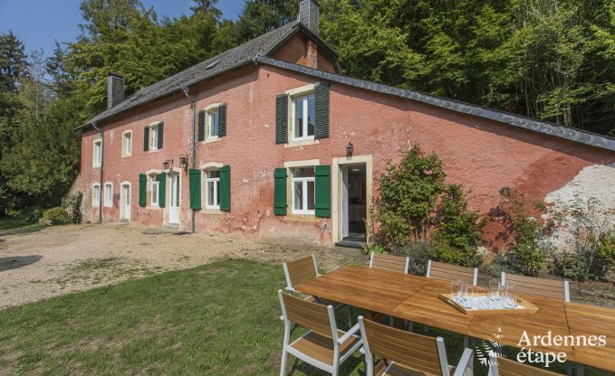 Holiday home in Orval for 12 people in the Ardennes