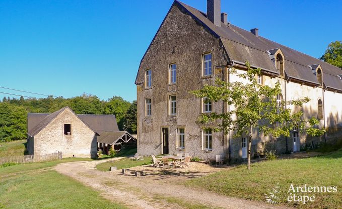Holiday cottage in Orval for 9 persons in the Ardennes