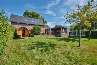 Spacious and modern natural stone holiday home in Ovifat, High Fens