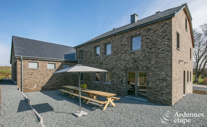 Holiday home in Paliseul for 14 people in the Ardennes