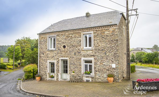 Typical village house for 6 people to rent in the Ardennes (Paliseul)