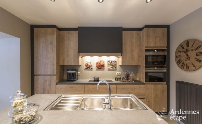 Holiday cottage in Paliseul for 8/9 persons in the Ardennes