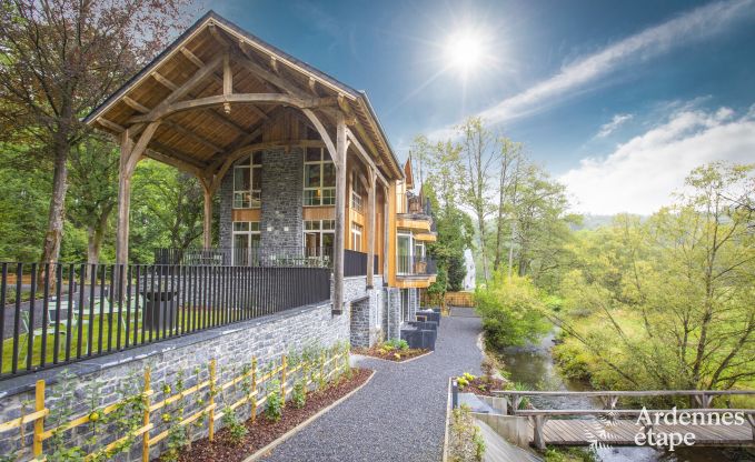 Exceptional holiday cottage for 12 persons on the edge of a river near Paliseul