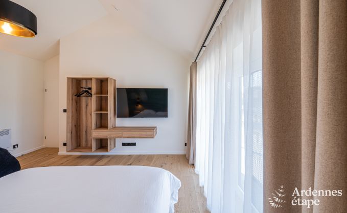 Holiday home for 9 people with sauna and garden in charming Our, Paliseul