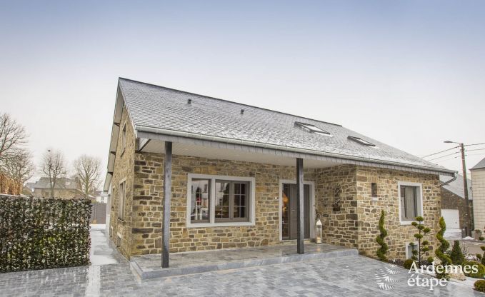 Holiday cottage in Paliseul for 8/9 persons in the Ardennes