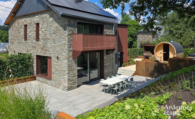 Holiday home for 9 people with sauna and garden in charming Our, Paliseul