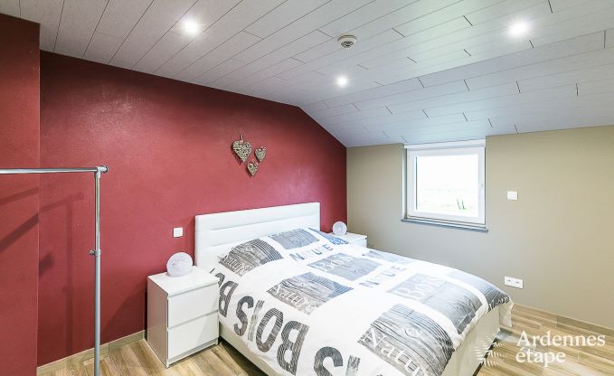 Luxurious holiday cottage in Paliseul with indoor pool, wellness and games for 28 persons in the Ardennes