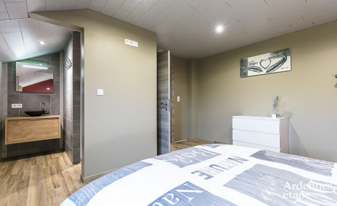 Luxurious holiday cottage in Paliseul with indoor pool, wellness and games for 28 persons in the Ardennes