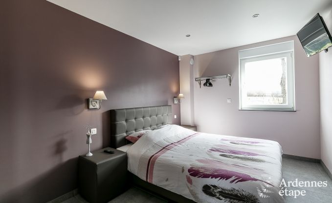 Luxurious holiday cottage in Paliseul with indoor pool, wellness and games for 28 persons in the Ardennes