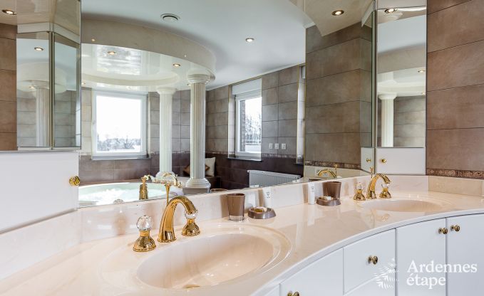 Luxurious holiday cottage in Paliseul with indoor pool, wellness and games for 28 persons in the Ardennes