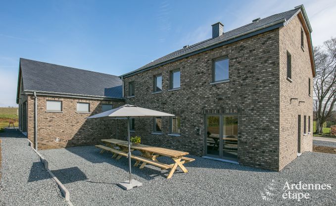 Luxurious holiday cottage in Paliseul with indoor pool, wellness and games for 28 persons in the Ardennes