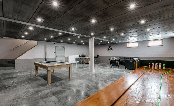 Luxurious holiday cottage in Paliseul with indoor pool, wellness and games for 28 persons in the Ardennes