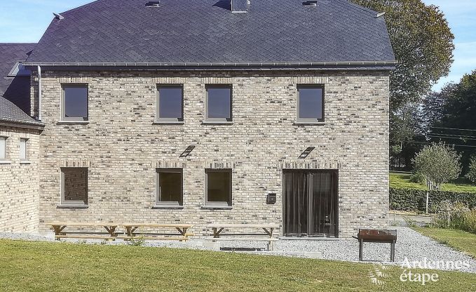 Luxurious holiday cottage in Paliseul with indoor pool, wellness and games for 28 persons in the Ardennes