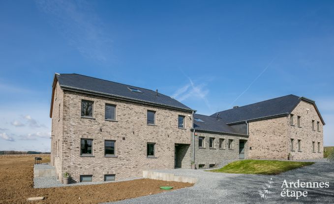 Luxurious holiday cottage in Paliseul with indoor pool, wellness and games for 28 persons in the Ardennes