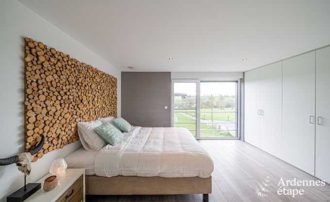 Luxury holiday home in Plombires: villa for 6 people with jacuzzi, 3 bedrooms and private garden