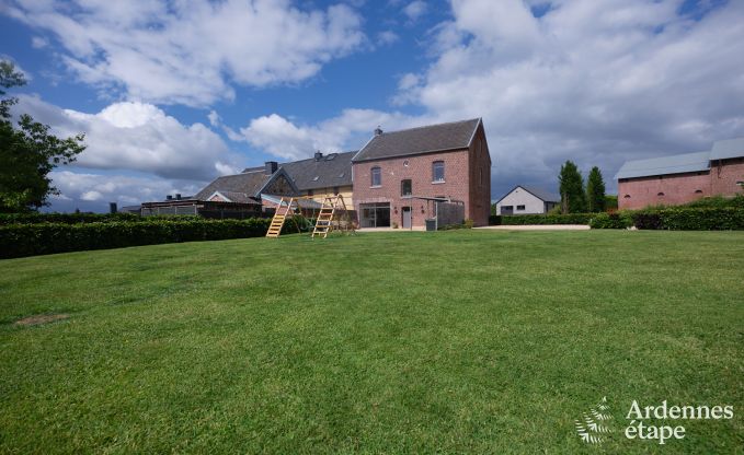 Spacious holiday home for 9 people in Gemmenich with 5 bedrooms and sauna