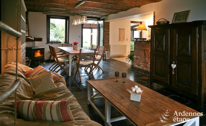 Nice 3.5-star holiday cottage for 6 persons in Profondeville