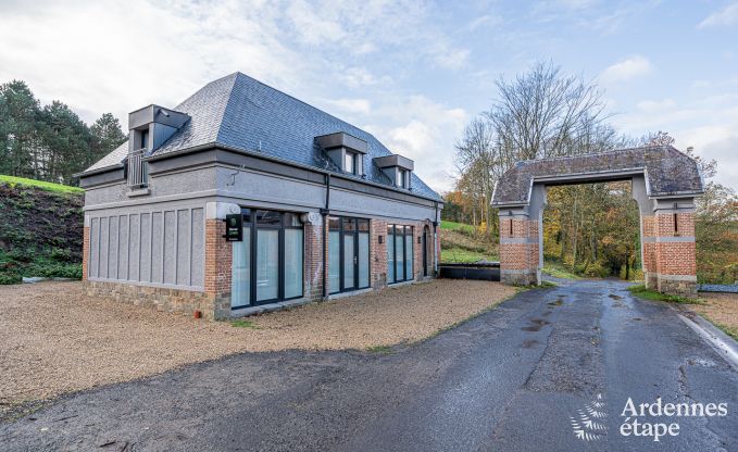 Attractive holiday home for 8 on a golf domain in Profondeville, Ardennes