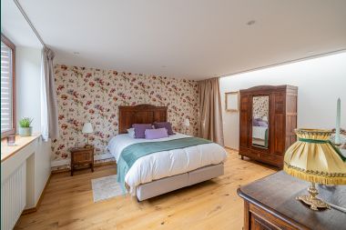 Holiday cottage in Profondeville with sauna and jacuzzi for 4/6 persons in the Ardennes